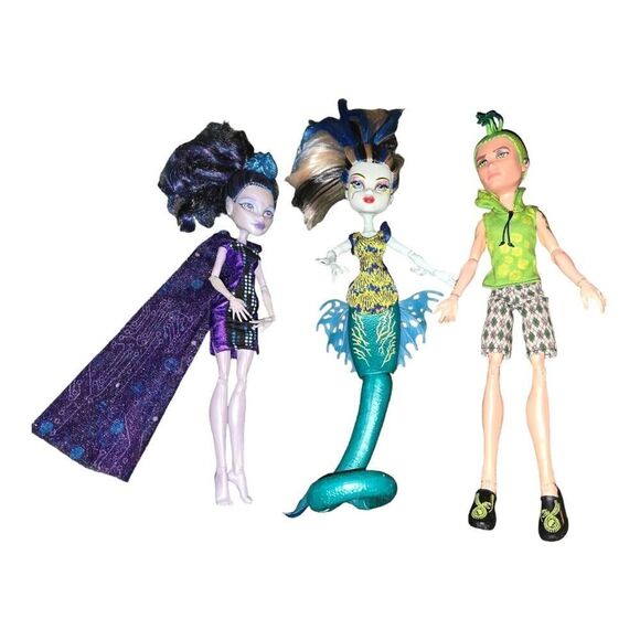 Monster High Doll Bundle Scarier Reef Elle Eedee Boo & Scaris Deuce Gorgon